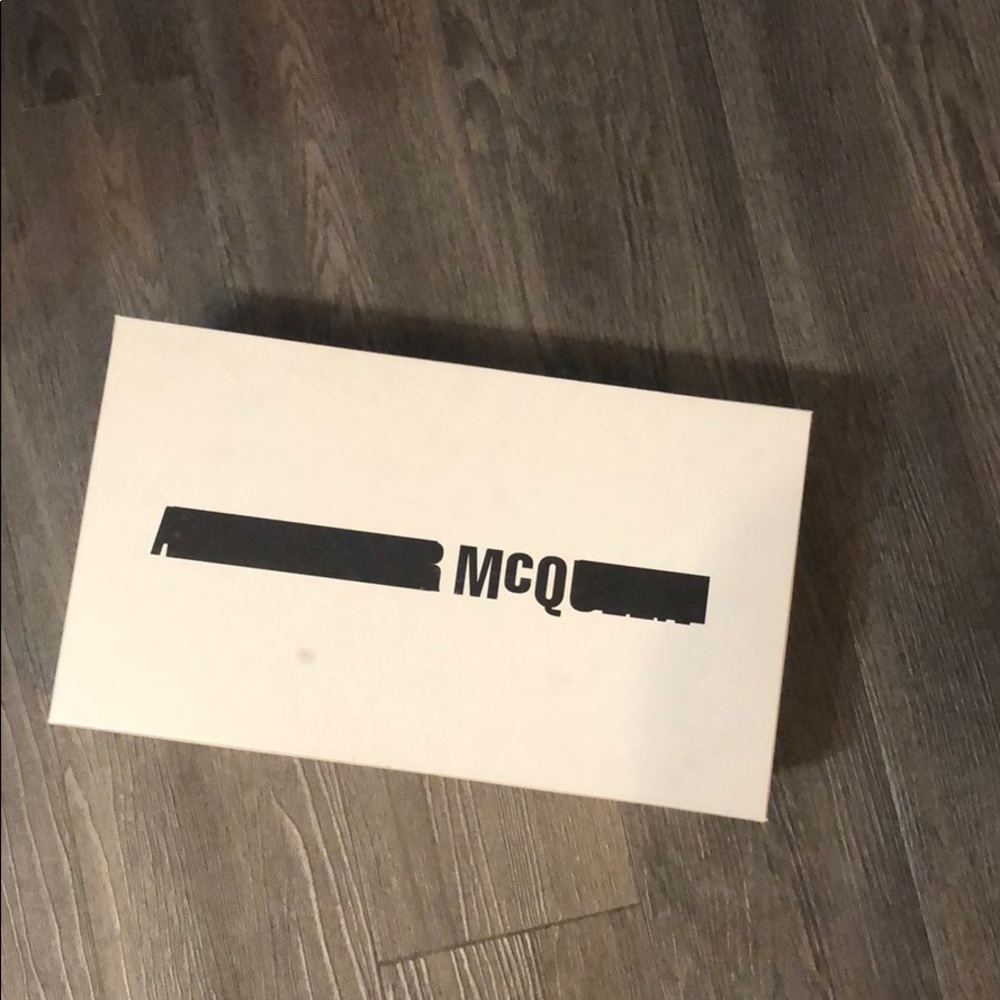 Alexander McQueen Sneaker Box